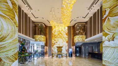 酒店工程燈具安裝要找專(zhuān)業(yè)的廠(chǎng)家?guī)煾?  